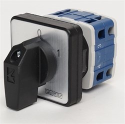 Трехфазный переключатель управления двигателем EMAS (0-1) 16А PSA016MS331S - фото 327752